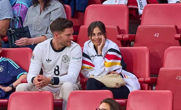 Leon Goretzka Freundin: Wer ist die Frau an seiner Seite? leon goretzka freundin